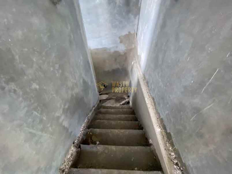 rumah 2 lantai hanya 1 menit dari jl godean km 7