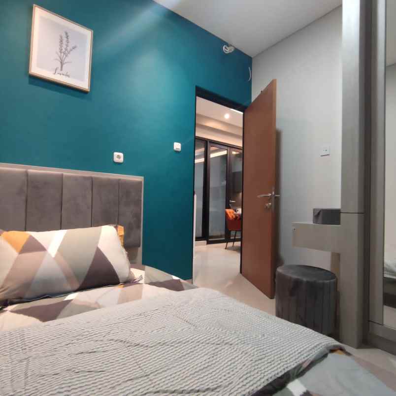 rumah 2 lantai lokasi premium