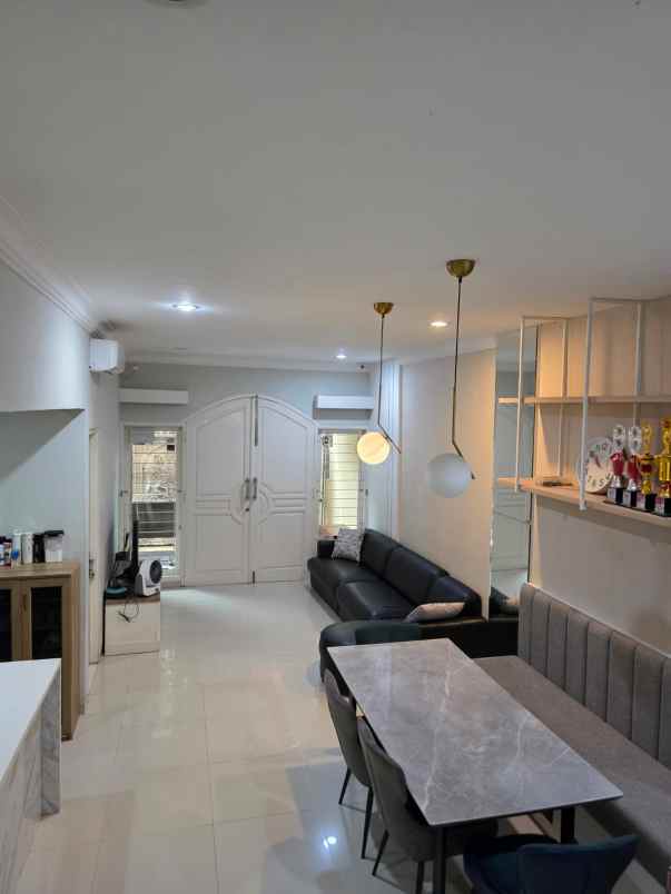 rumah 3lantai di sunter jakarta utara