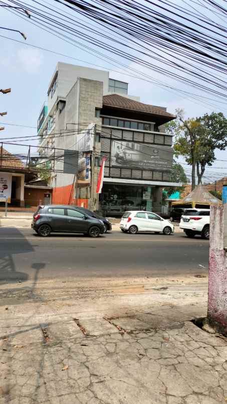 rumah bangunan komersil mainroad pasirkaliki bandung