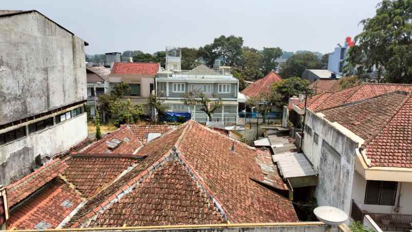 rumah bangunan komersil mainroad pasirkaliki bandung