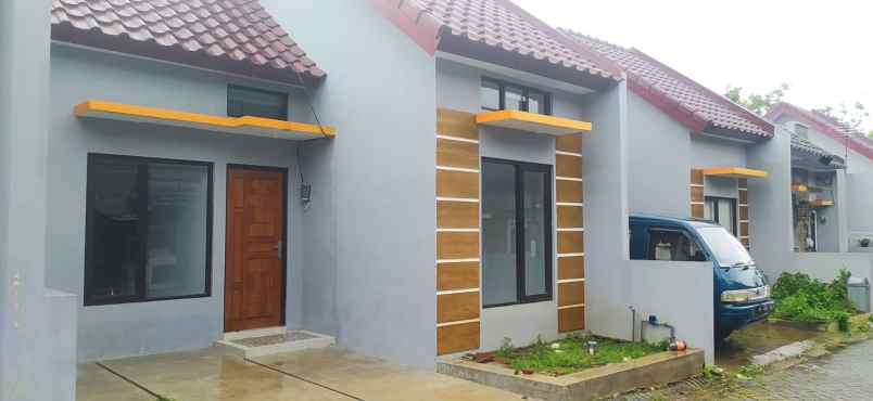 rumah baru minimalis modern lokasi di singosari malang