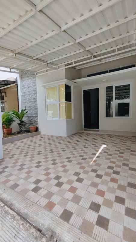 rumah baru siap huni di permata pamulang tangsel