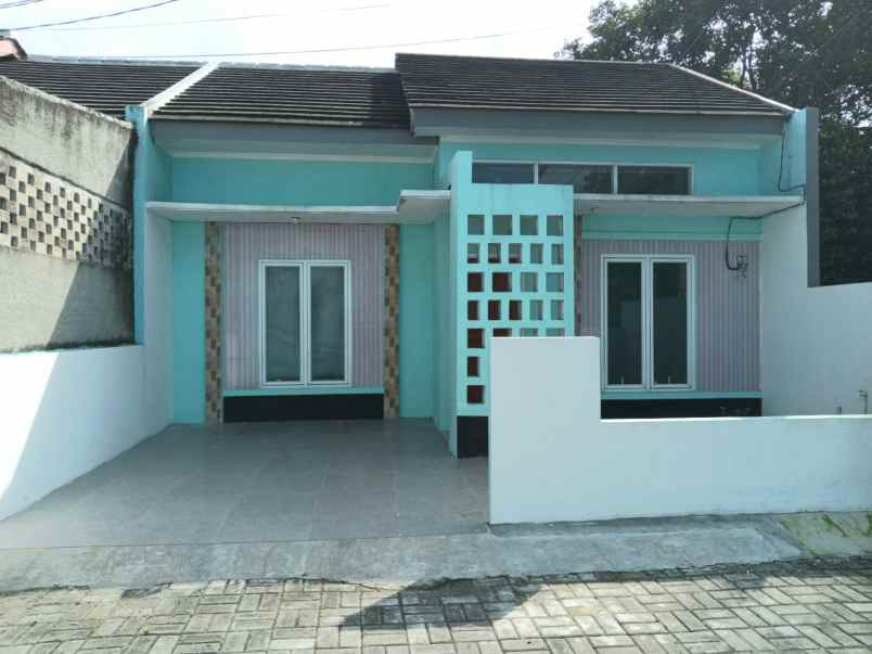 rumah baru tanah luas jatisampurna bekasi