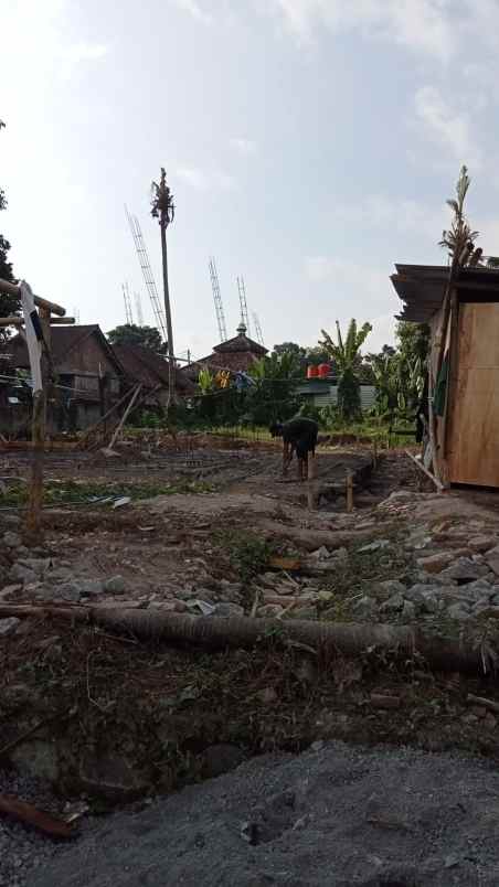 rumah besar mewah tanah luas di tempel sleman