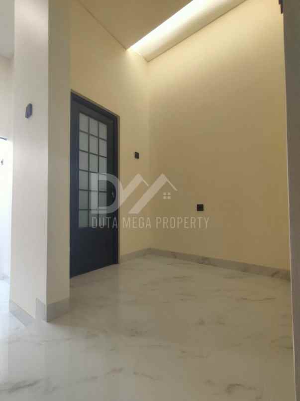 rumah cantik di graha bintaro