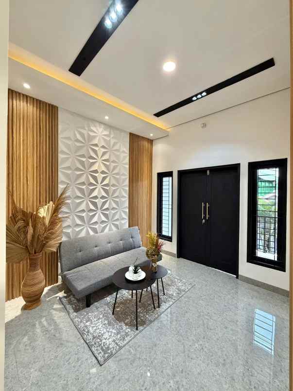 rumah cantik siap huni di jagakarsa jakarta selatan