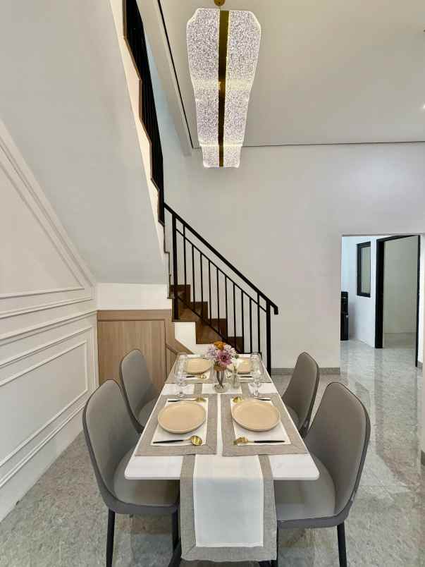 rumah cantik siap huni di jagakarsa jakarta selatan