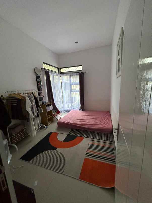 rumah ciwaruga dekat kampus polban row jalan lebar