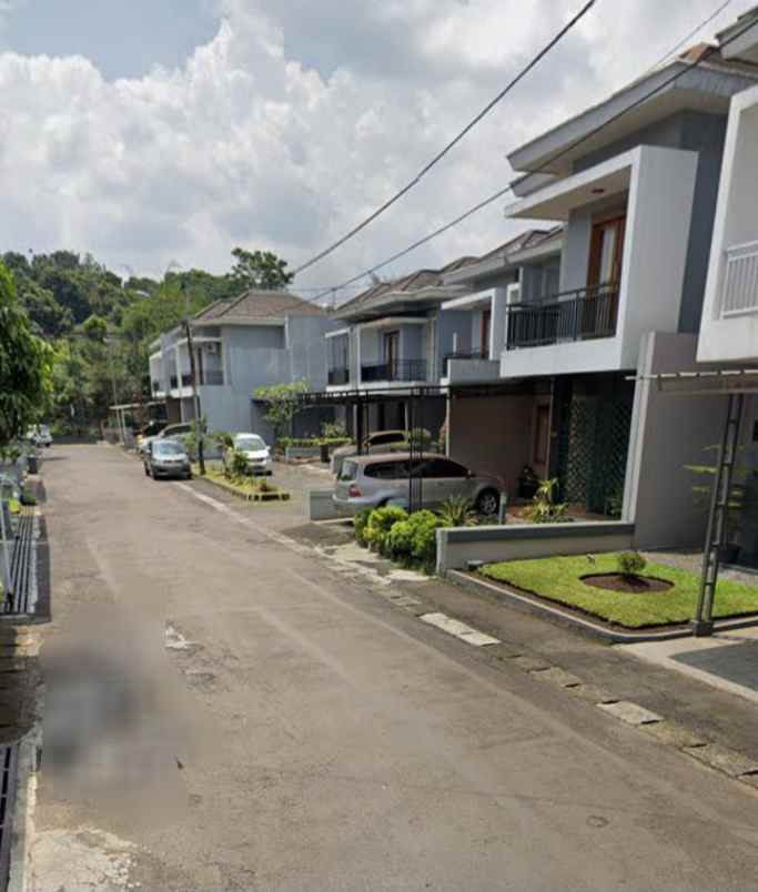 rumah cluster cikutra dekat cigadung pahlawan bandung
