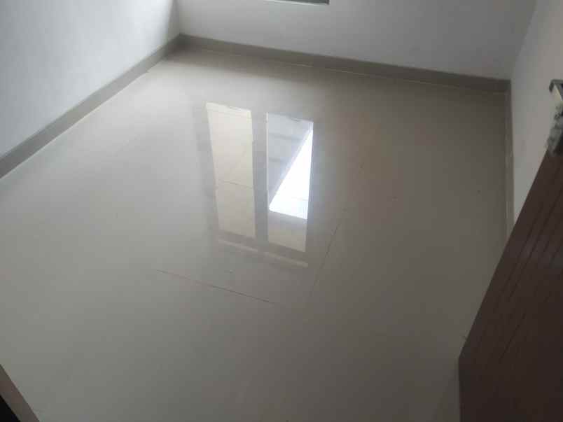 rumah cluster wkr resort pondok gede