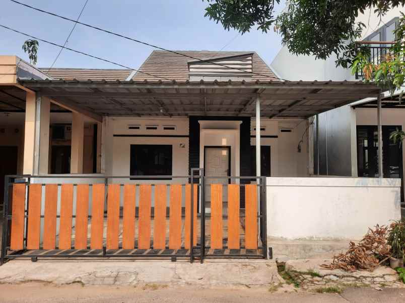 rumah dalam cluster 2 lantai depok