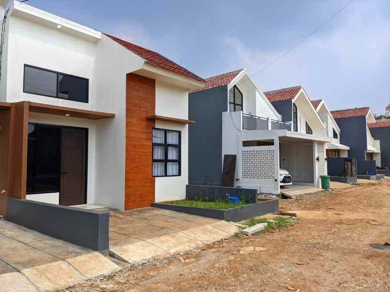 rumah di depok mezanine scandinavian sertifikat