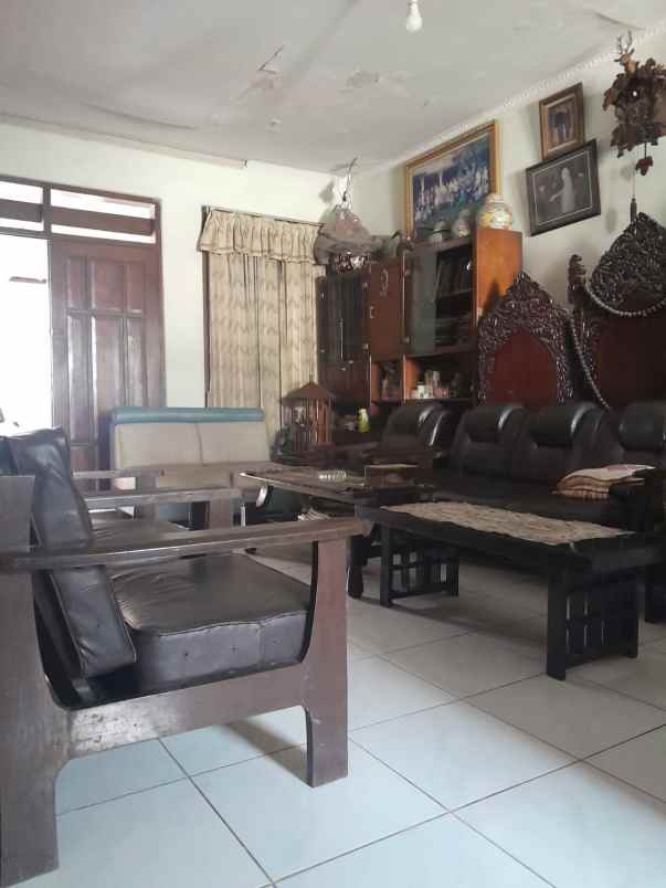 rumah dijual ketintang gayungan surabaya selatan