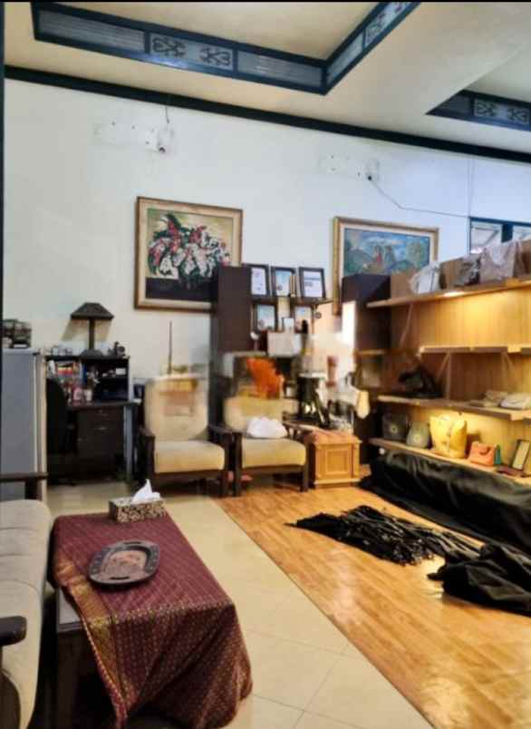 rumah dijual taman manyar indah