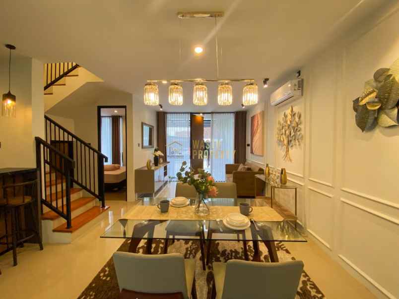 rumah full furnished 2 lantai 7 menit kampus upn jogja