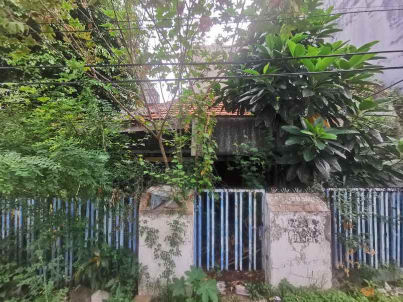 rumah hitung tanah shm dijakarta barat