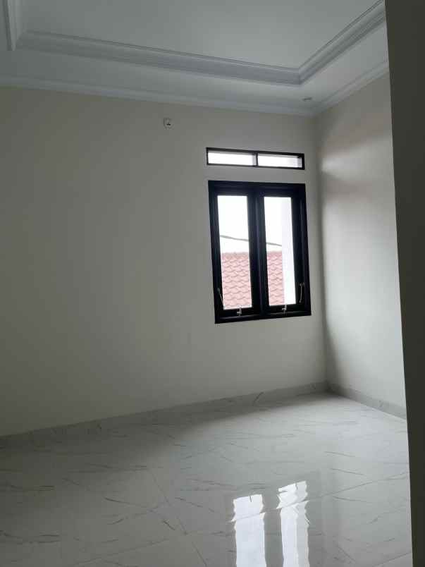 rumah hook 2 lantai rangkapan jaya depok