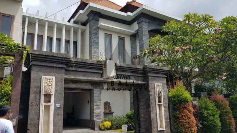 rumah jl ciung wanara