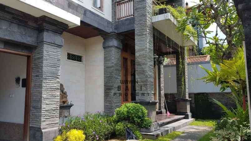 rumah jl ciung wanara