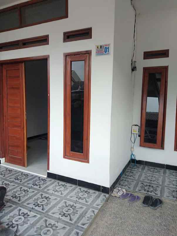 rumah jl jatimekar kp paniisan