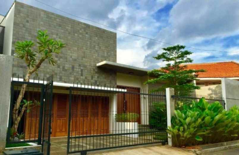 rumah jl kemang jakarta selatan