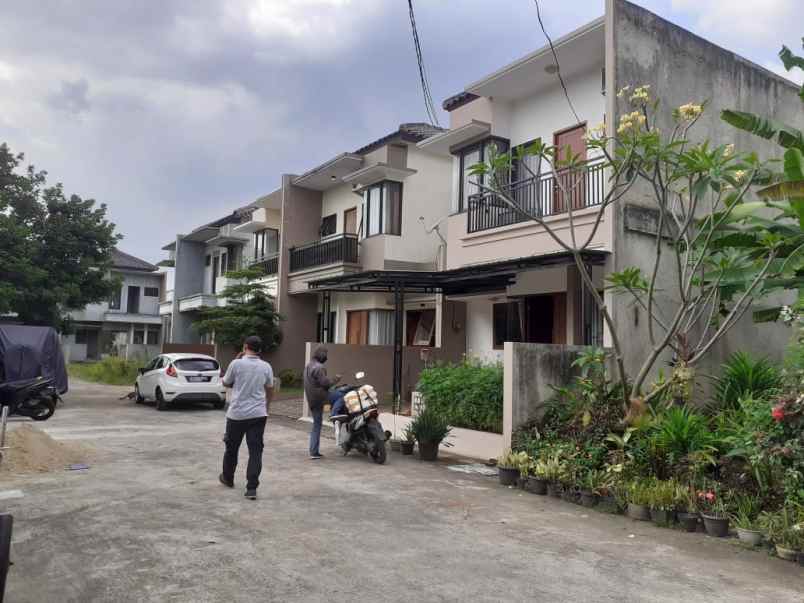 rumah jl kranggan cibubur