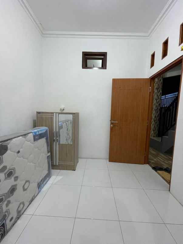 rumah kos 2 lantai rooftop dijual murah jakarta timur