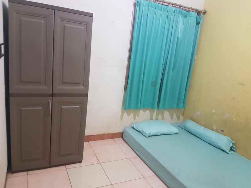 rumah kost 2 lantai 148m 15kt pulogadung jakarta timur