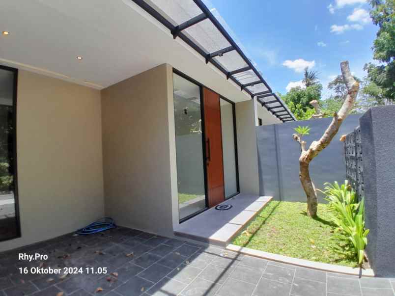 rumah limasan modern dekat rsud prambanan sleman