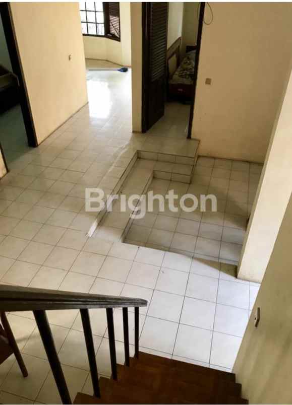 rumah luas di pondok aren