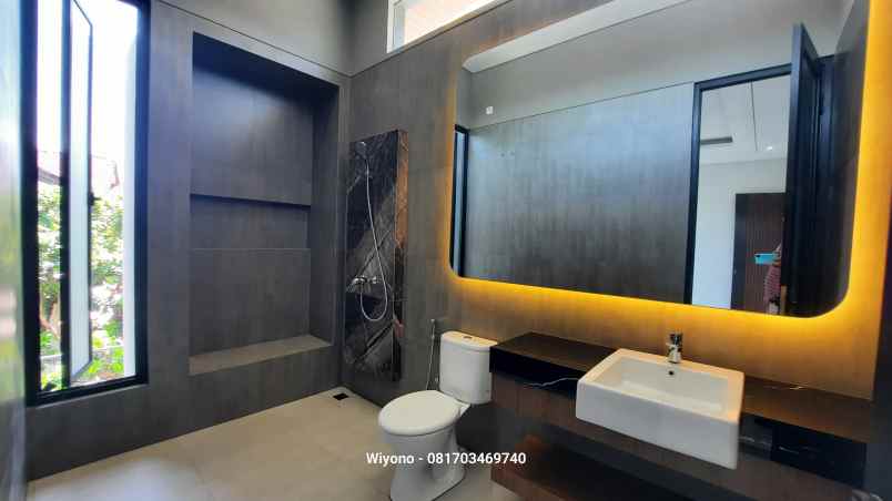 rumah manyar indah dekat merr surabaya