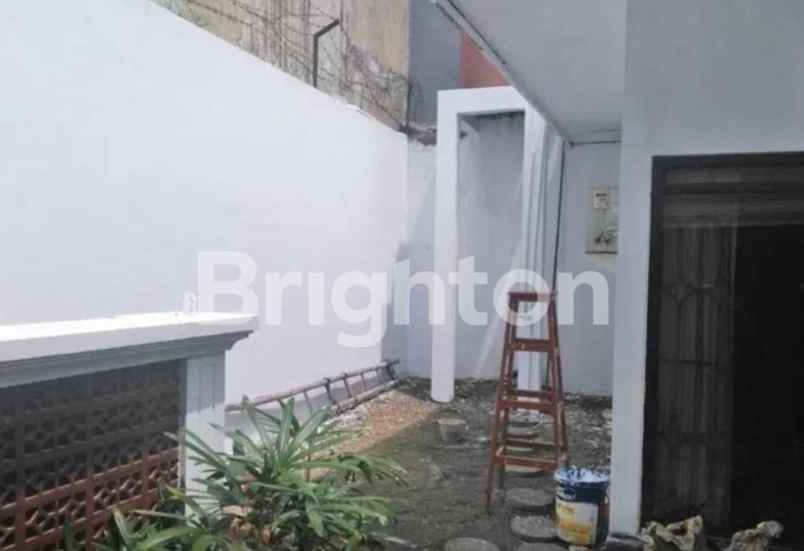 rumah margorejo indah ada taman dpn blkng garasi