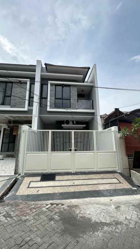 rumah medokan ayu baru minimalis surabaya timur