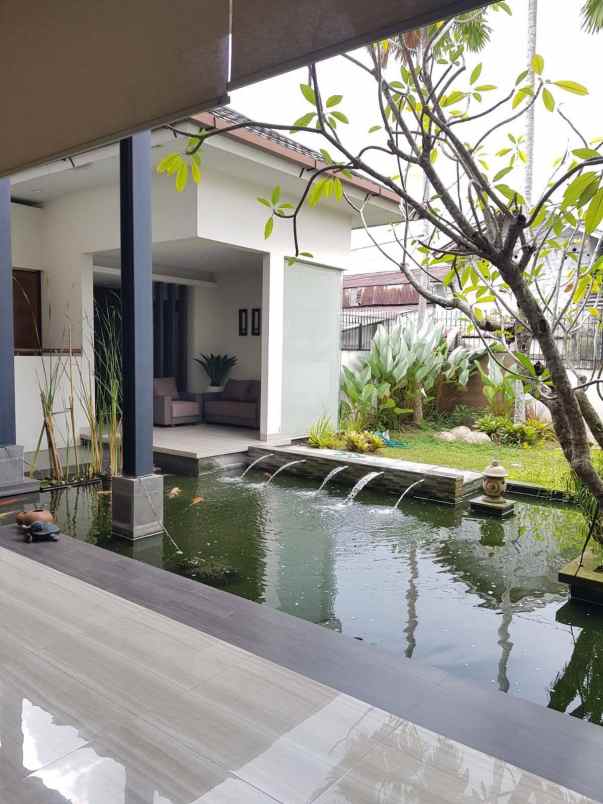 rumah mewah beserta isinya lokasi paris 2