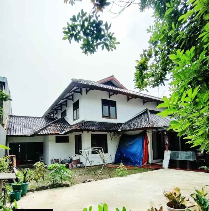 rumah mewah di cilangkap