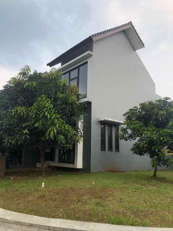 rumah millenial strategis area cinere