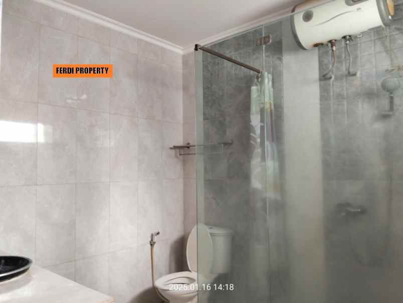 rumah minimalis 2 lantai perum citra gran cibubur