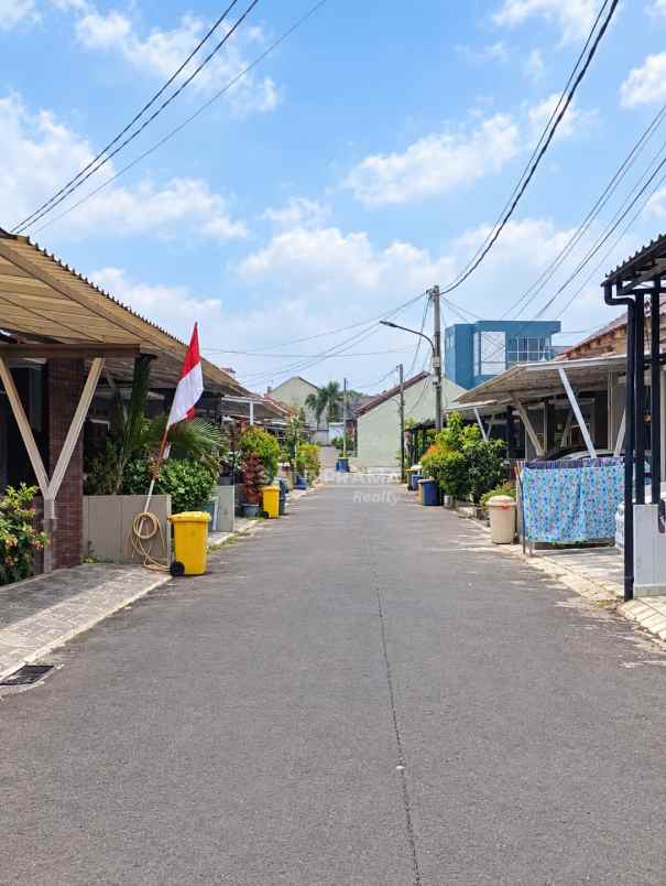 rumah minimalis cluster dekat tol sawangan depok rosit