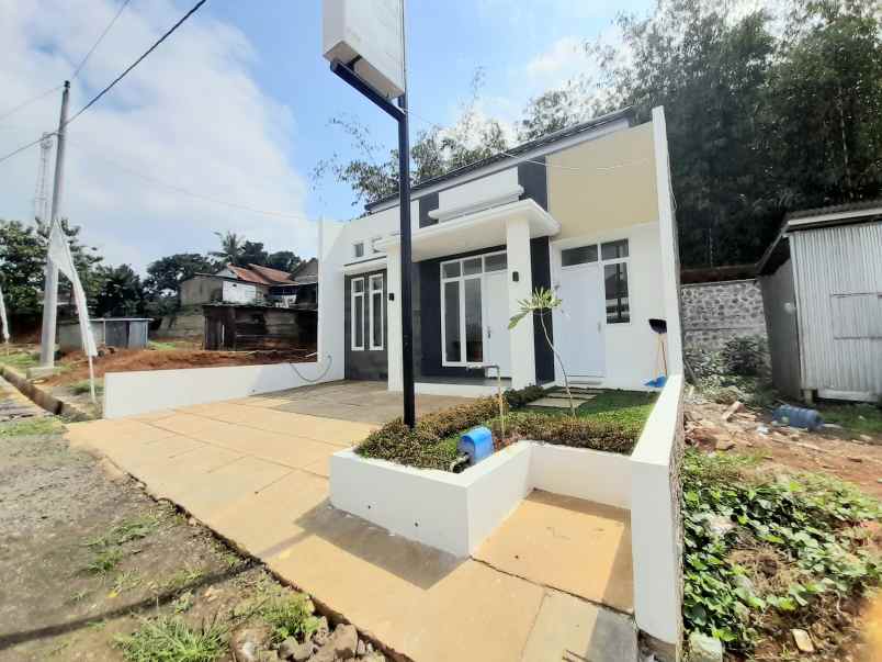 rumah modern wiradadi strategis 7 menit ke margono