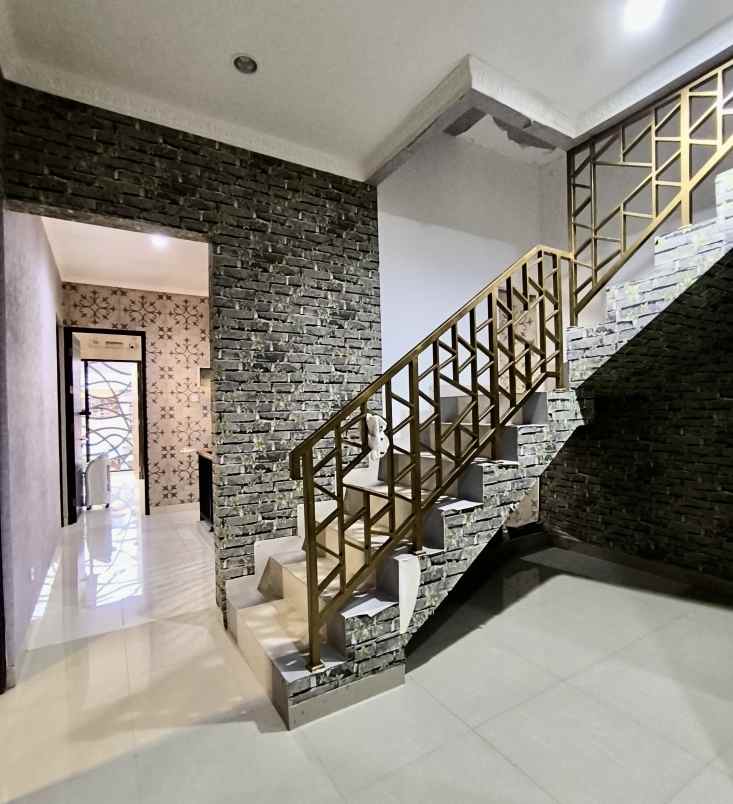 rumah murah cluster arana harapan indah bekasi