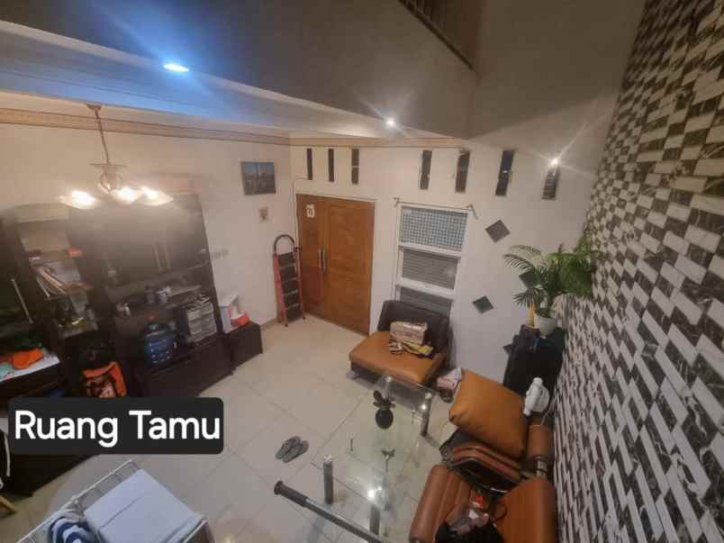 rumah murah di pejaten barat jkt selatan