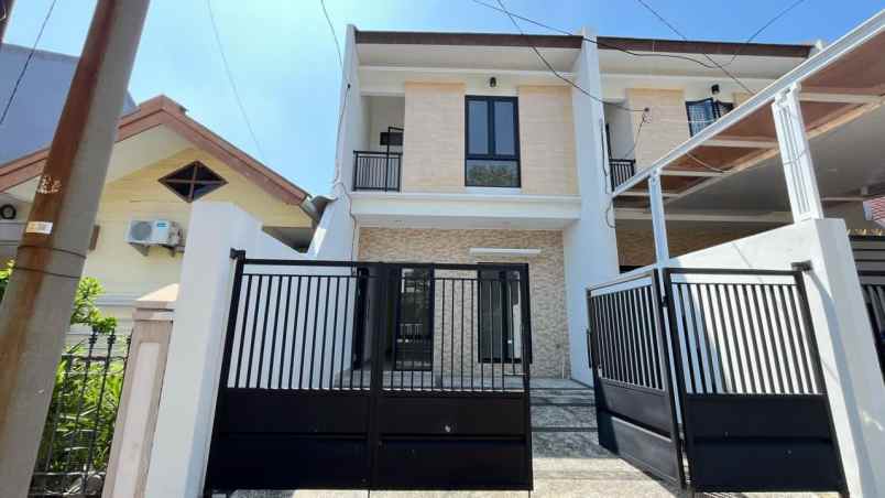 rumah nirwana eksekutif dekan merr gate tol superindo