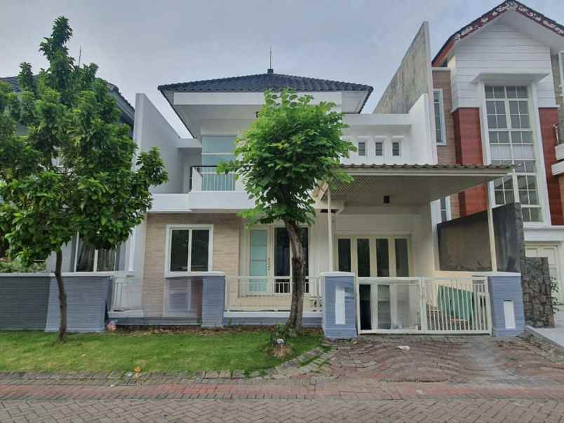 rumah pakuwon city san antonio minimalis siap huni