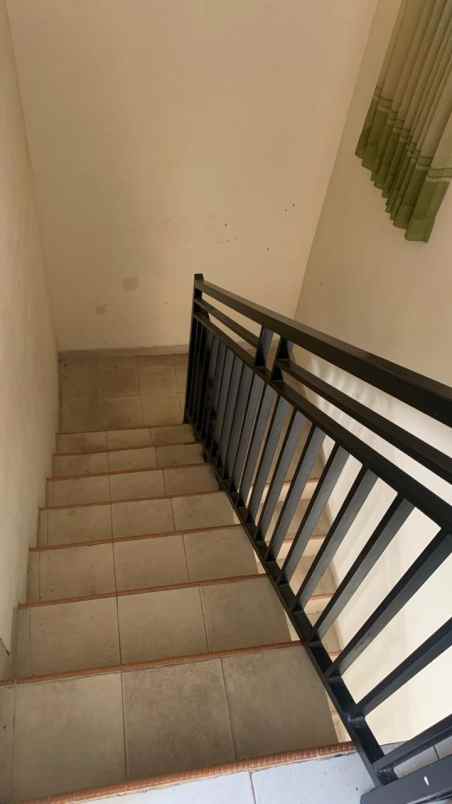 rumah perabot dekat pasar batu madewo apples