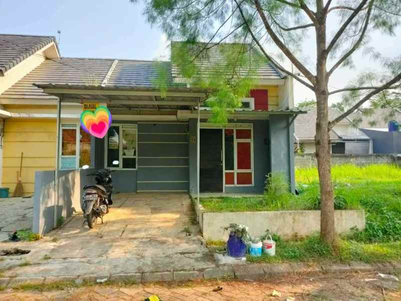 rumah perum mettland cileungsi