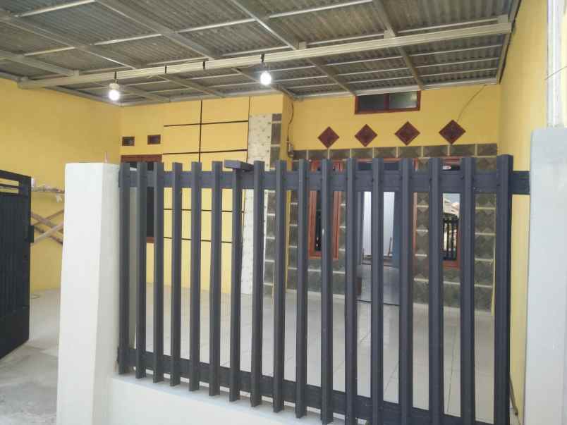 rumah perum siap huni pinggiran kota