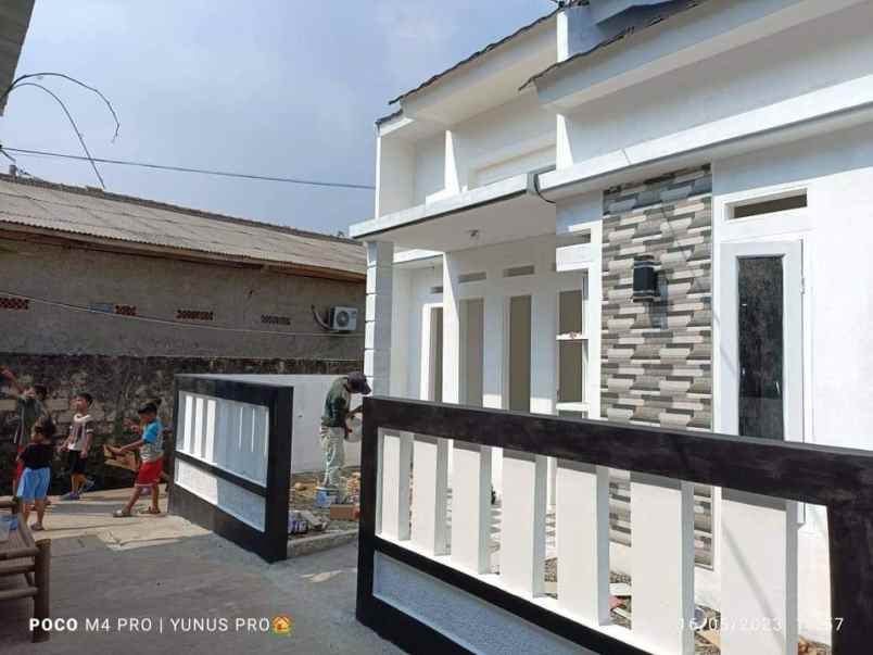 rumah ready harga cash cuma 1km kestasiun citayam