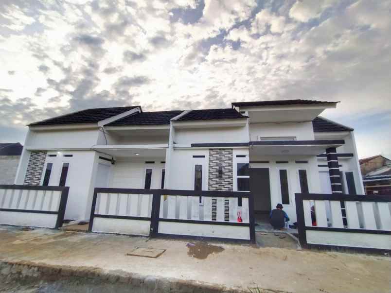 rumah ready harga cash cuma 1km kestasiun citayam