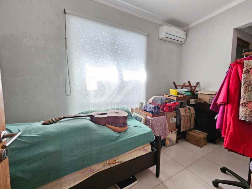 rumah secondary siap huni cluster graharaya tangsel